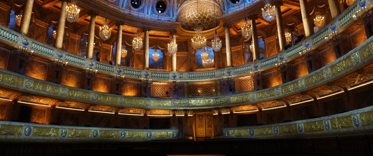 Lightdesign for Metropolitan Operas "Three Divas at the Opéra Royal du Château de Versailles, Worldwide Live from Versailles