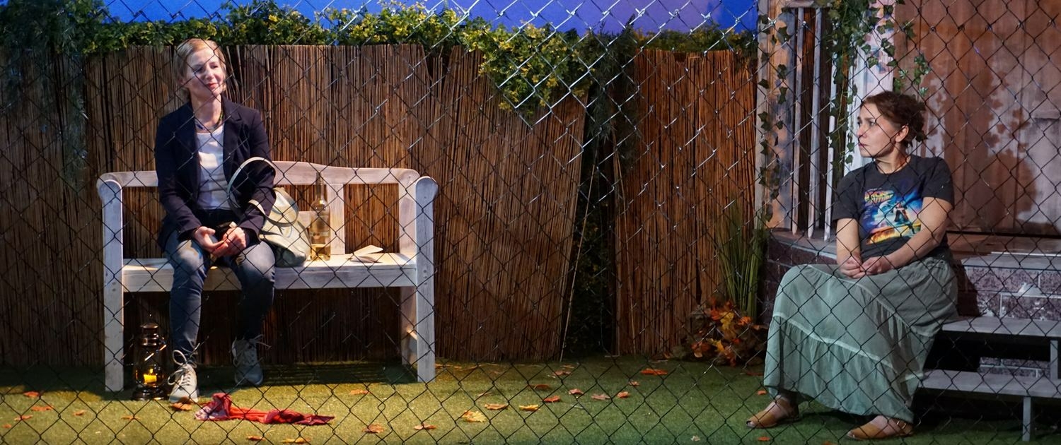 Ralf Waplers Lichtdesign für "Falsche Schlange" Thriller von Alan Ayckbourn, im Blutenburgtheater München