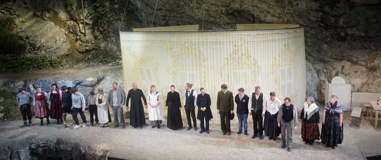 Die Reiche Lisabeth, Uraufführung am 09.07.2022, Geierwally Freilichtbühne Elbigenalp / Tirol, Lichtdesign: Ralf Wapler
